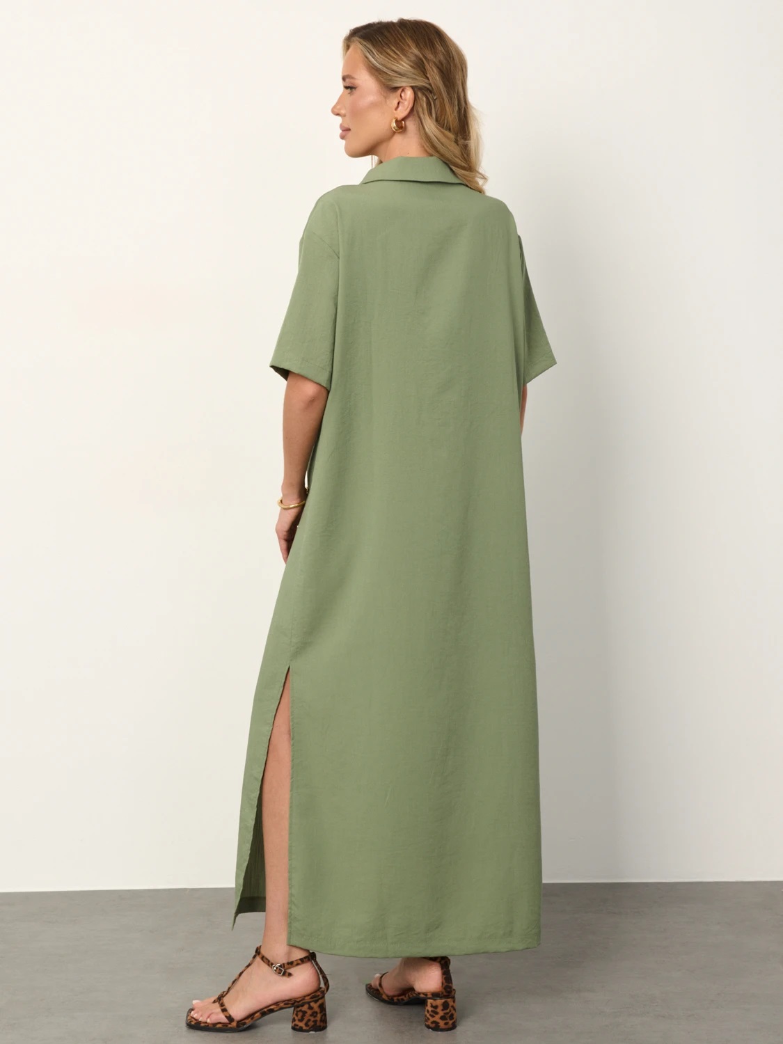 Платье-футболка из хлопка цвета хаки Jetty(фото5)