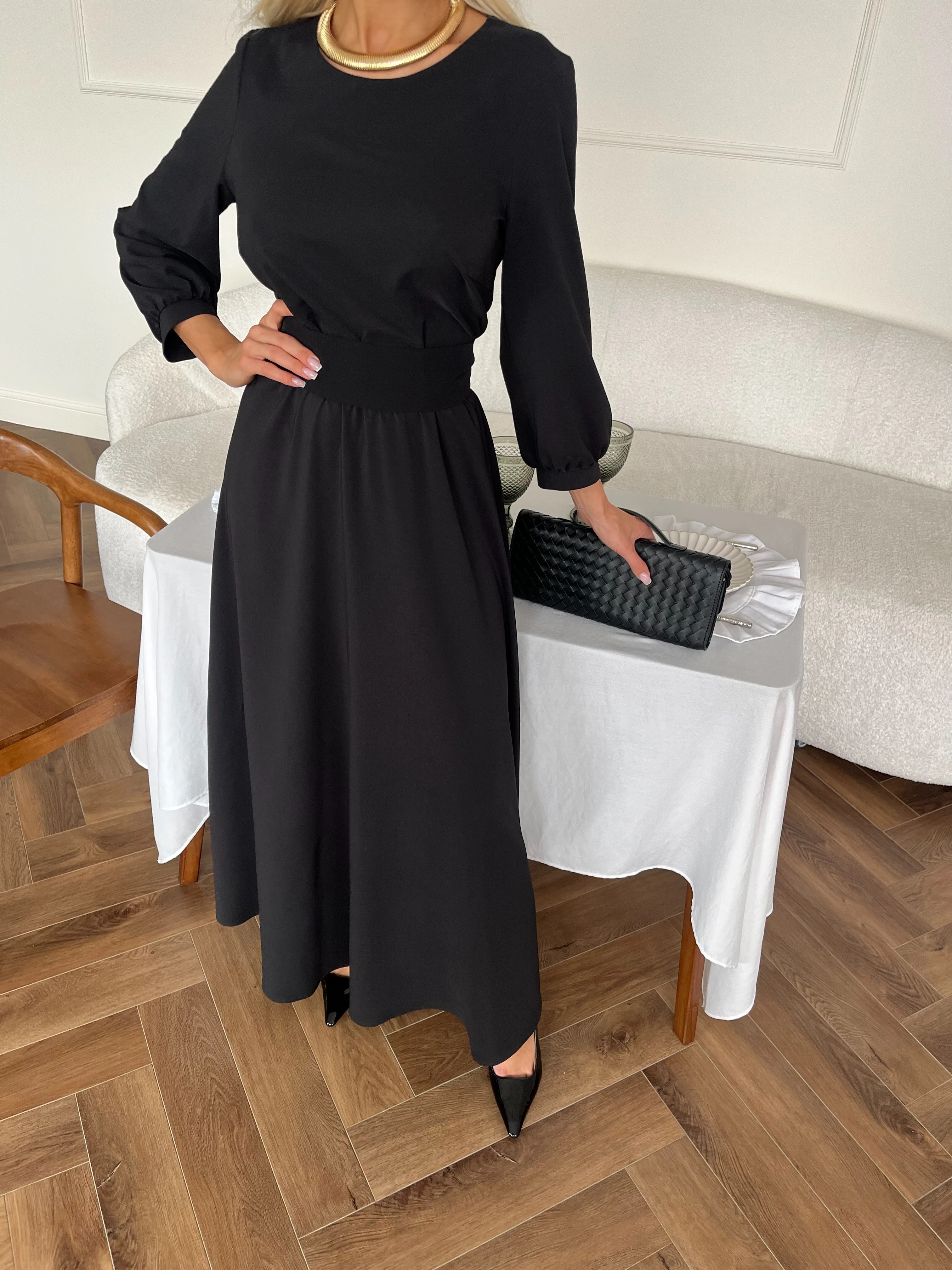 Платье длинное с поясом-кушак в чёрном цвете Jetty(фото7)