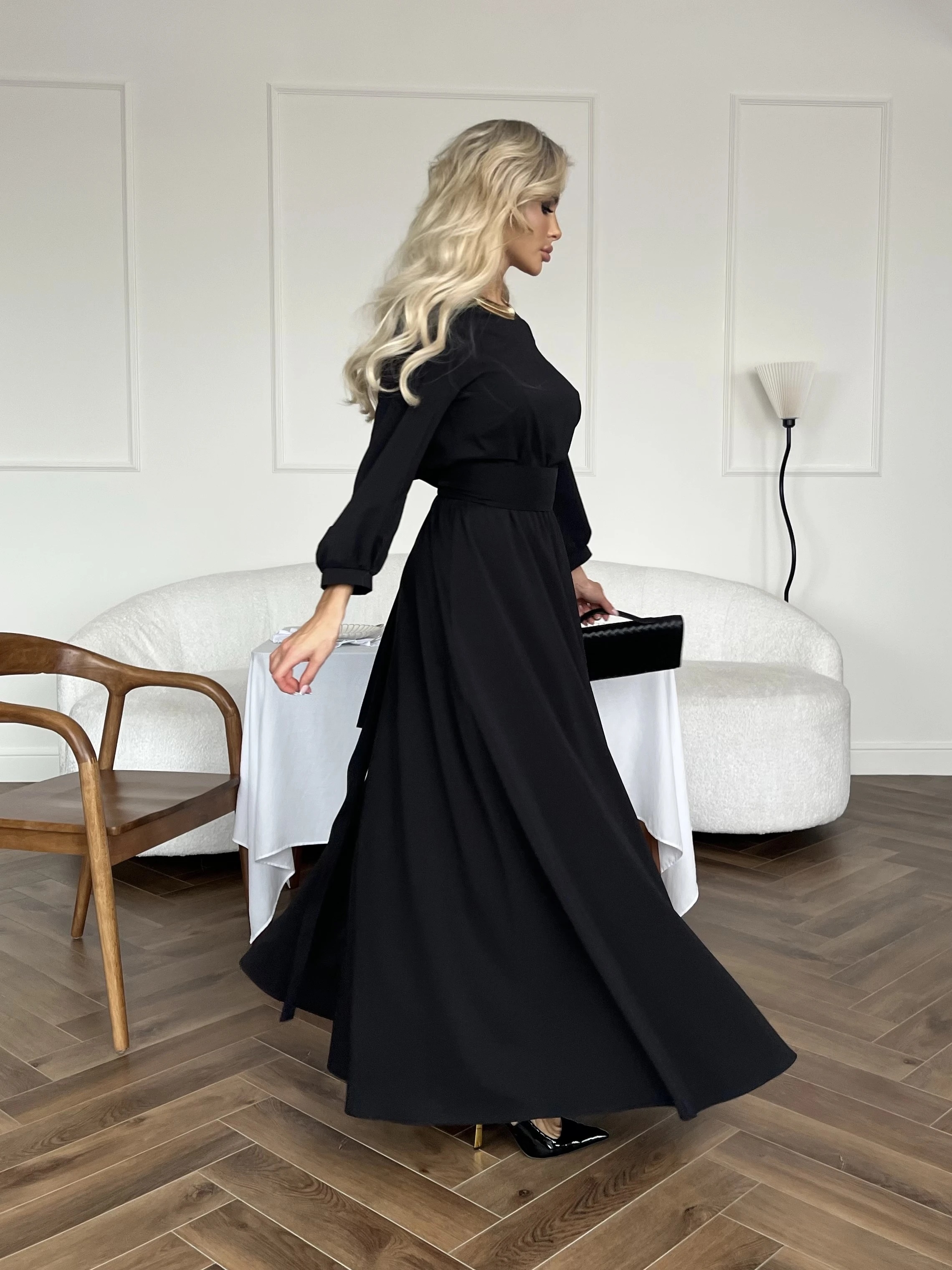 Платье длинное с поясом-кушак в чёрном цвете Jetty(фото5)