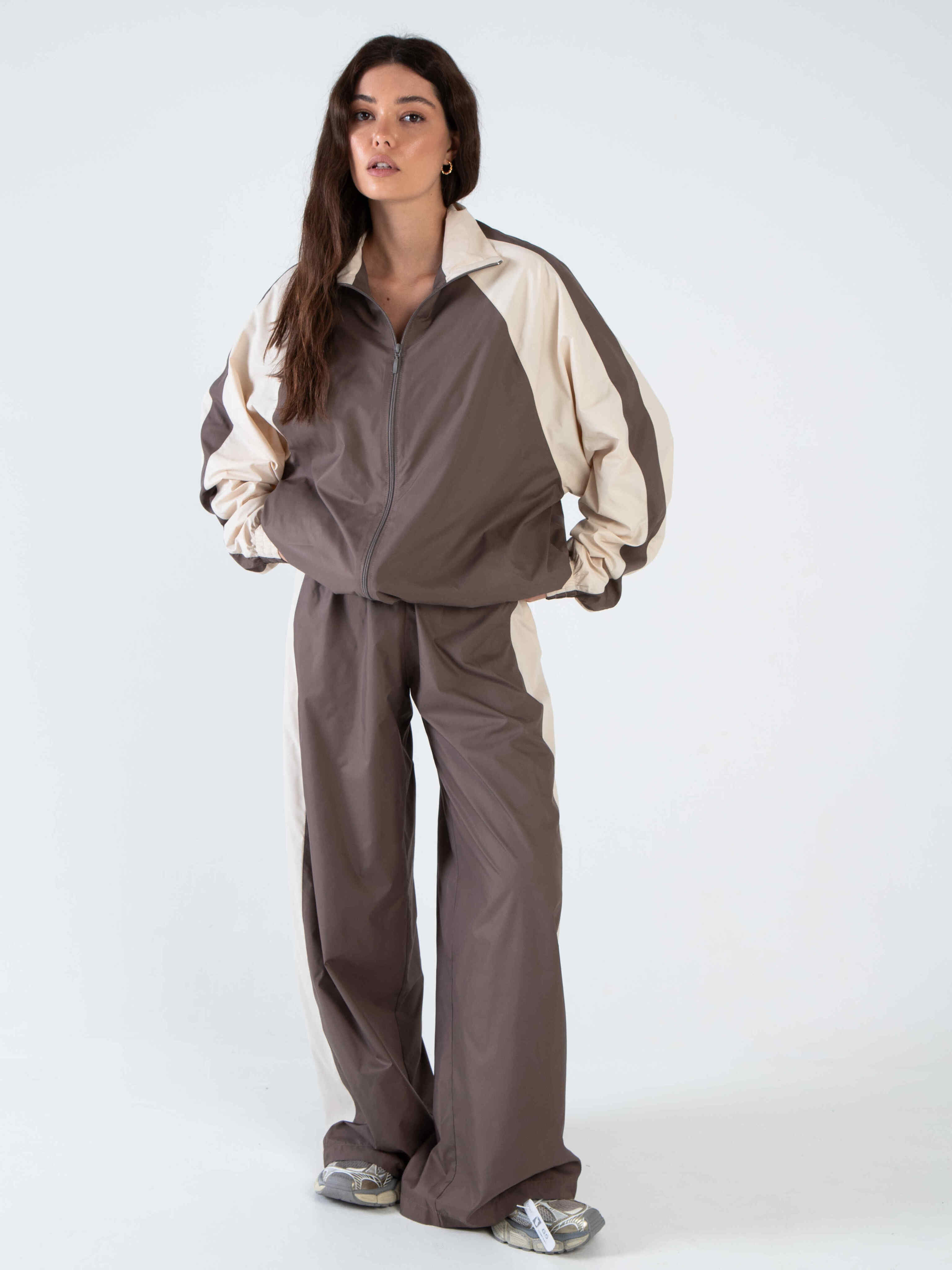 Брюки-трансформеры коричневые из премиальной курточной ткани Kosmos(фото4)