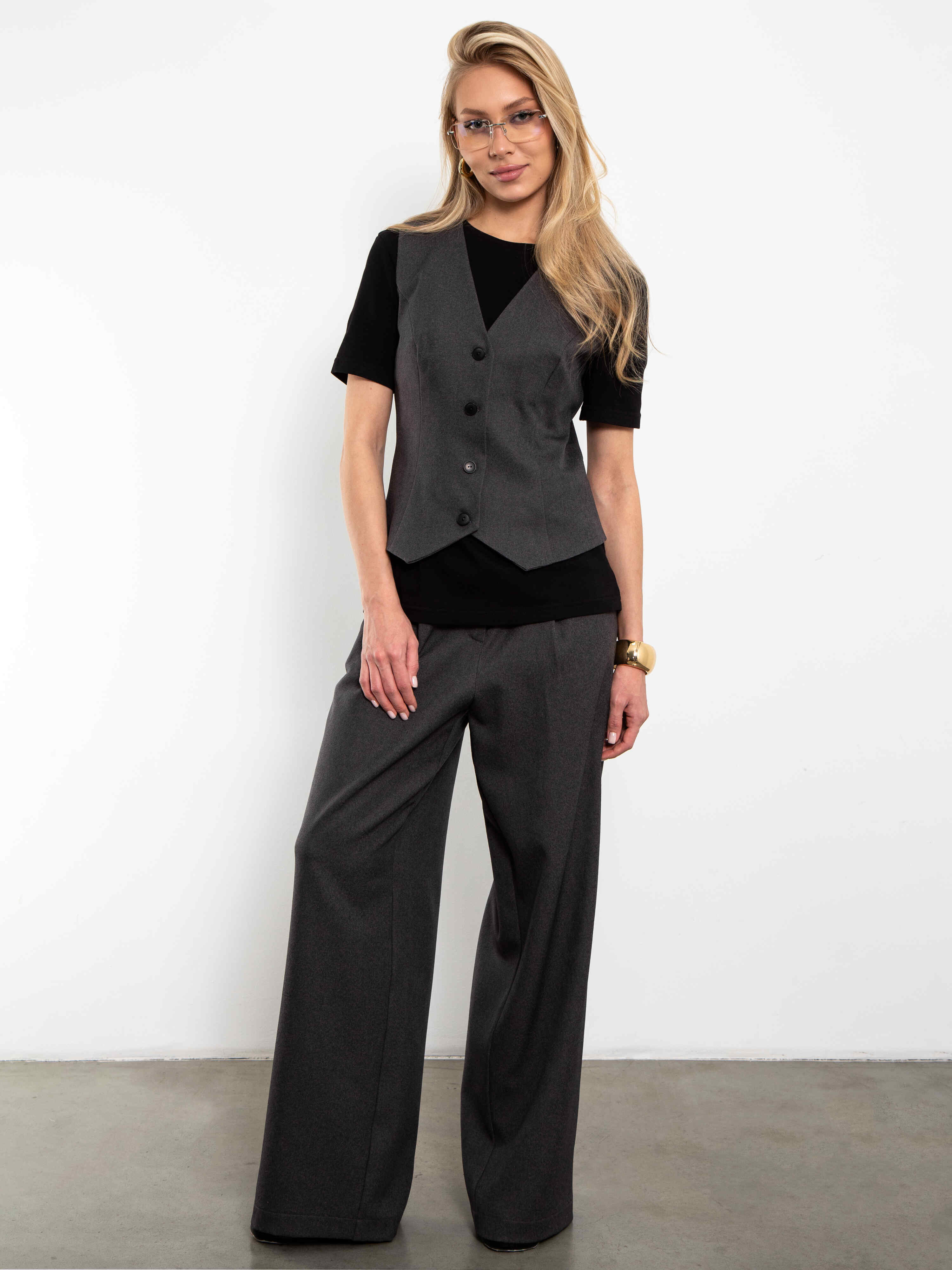 Жилет классический цвета графит Kosmos(фото3)