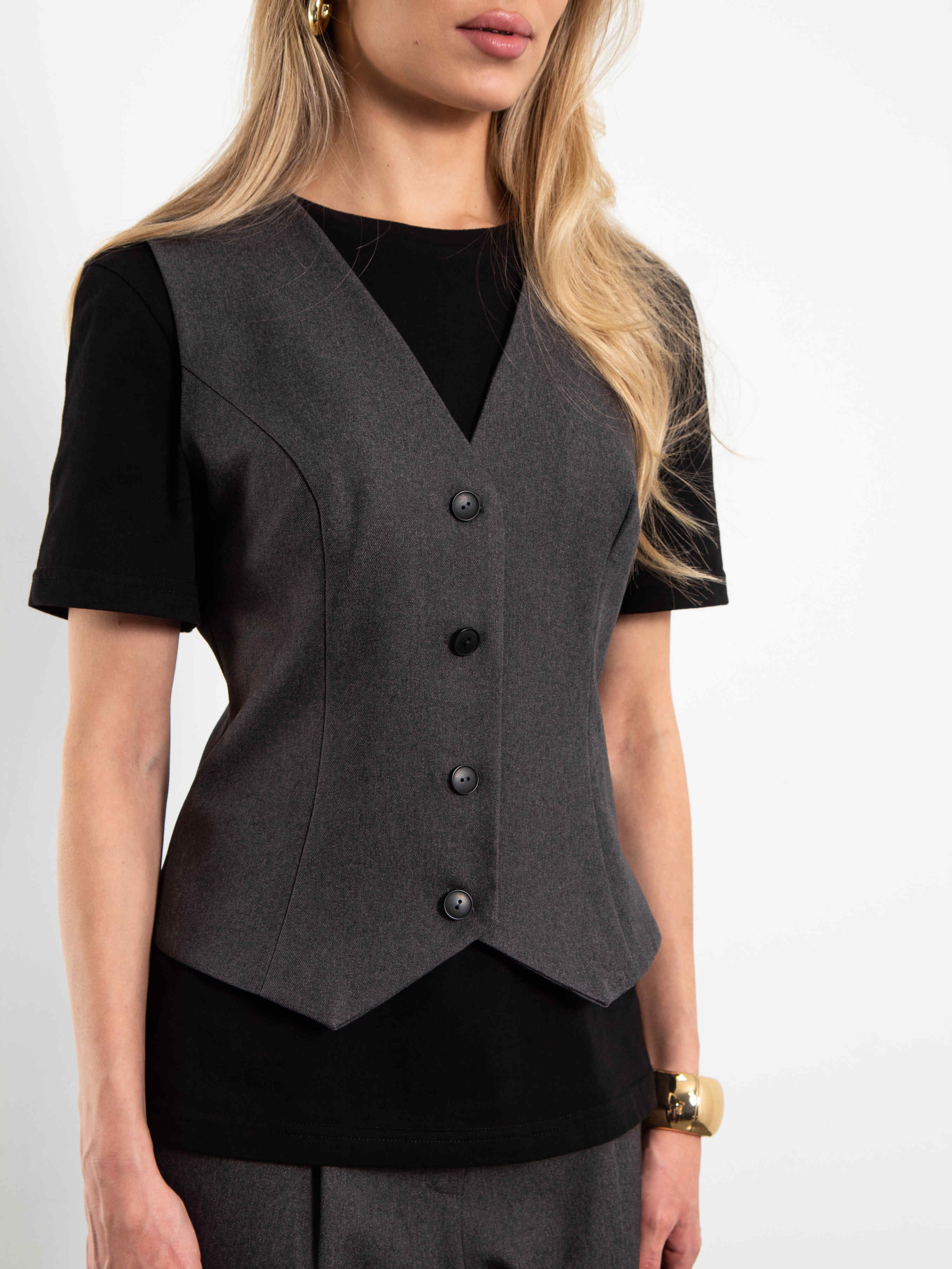 Жилет классический цвета графит Kosmos(фото4)