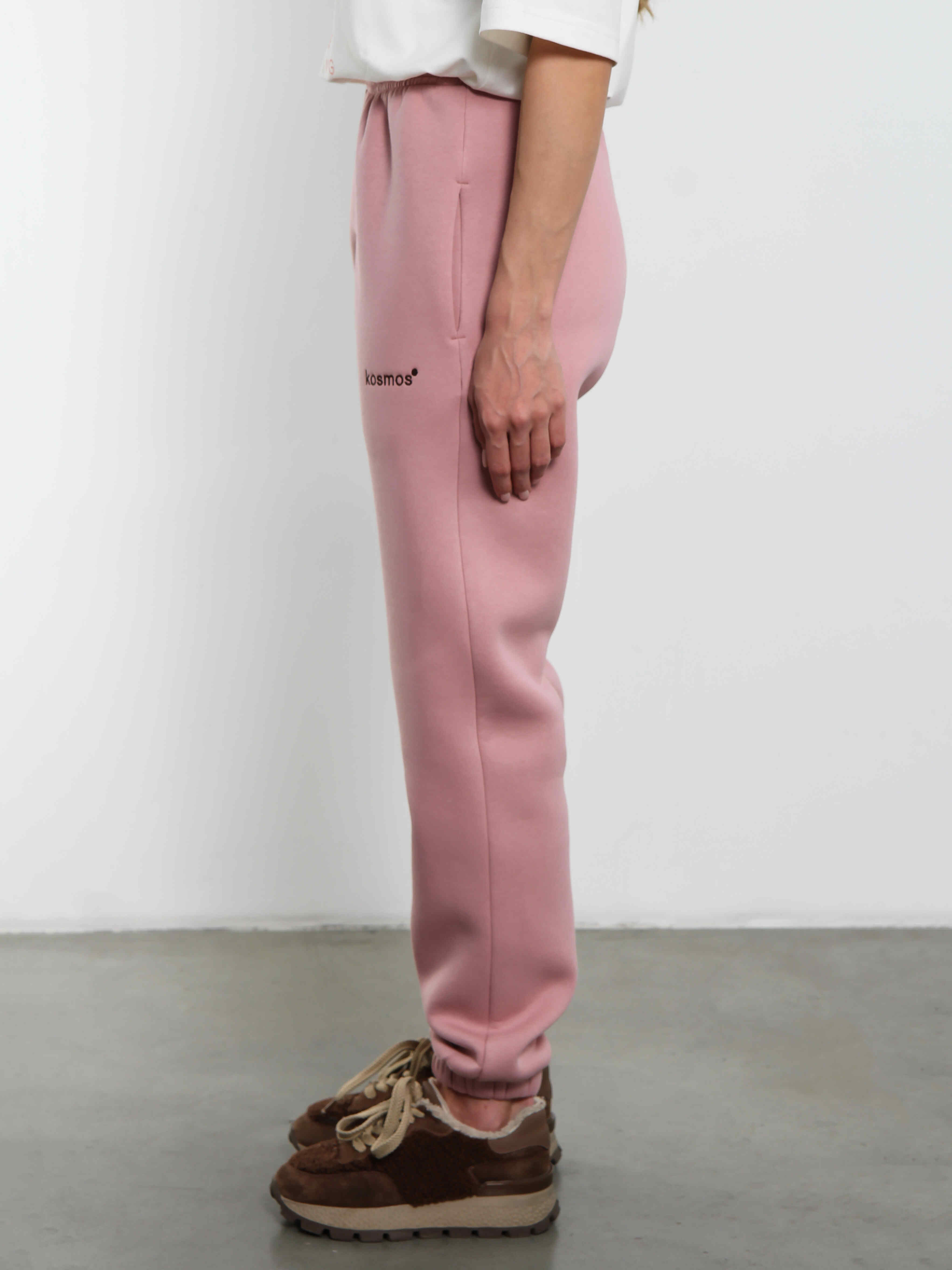Брюки джоггеры с начёсом в розовом цвете Kosmos(фото4)