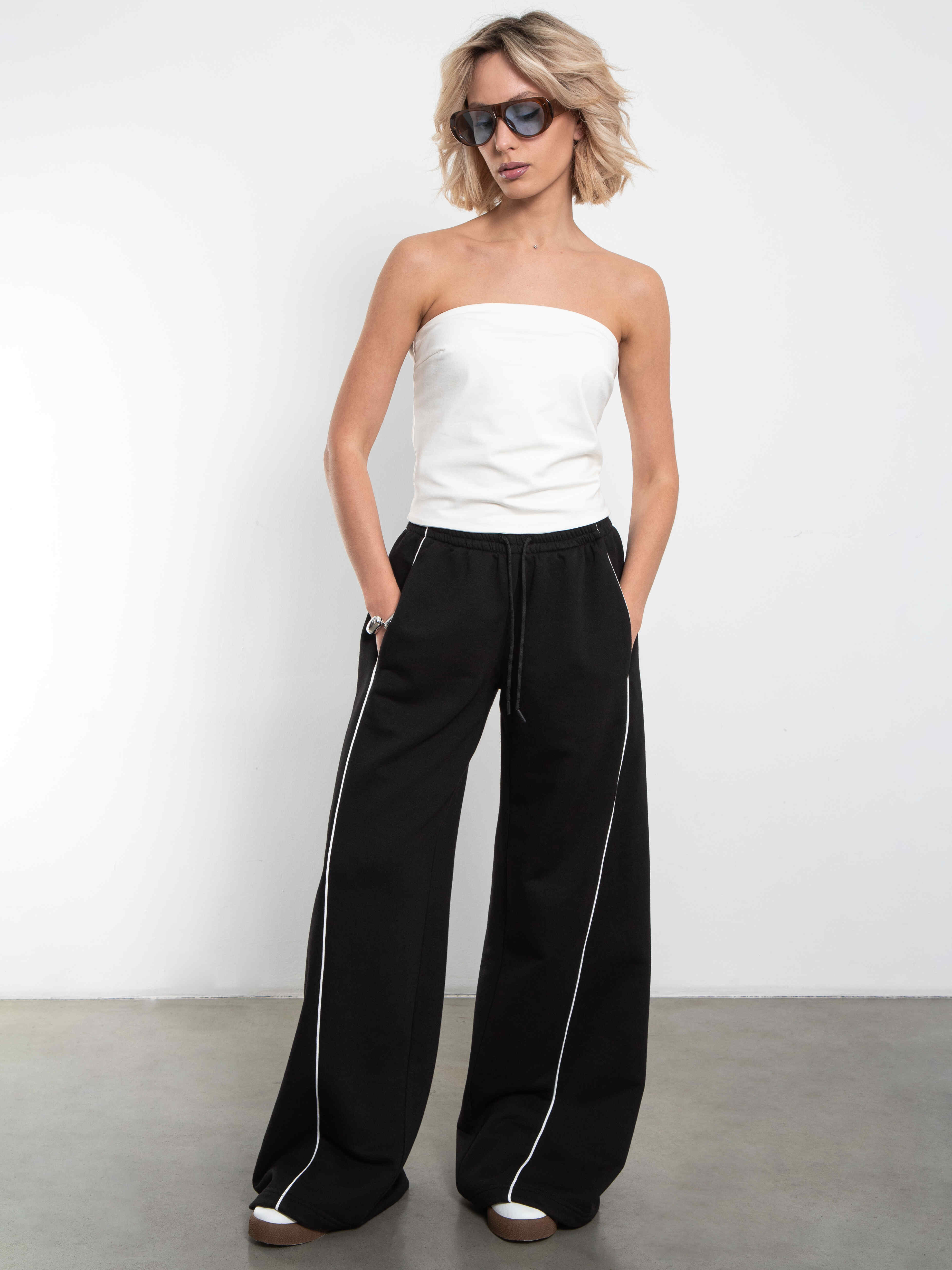 Брюки спортивные чёрные из премиального футера без начёса Kosmos(фото6)