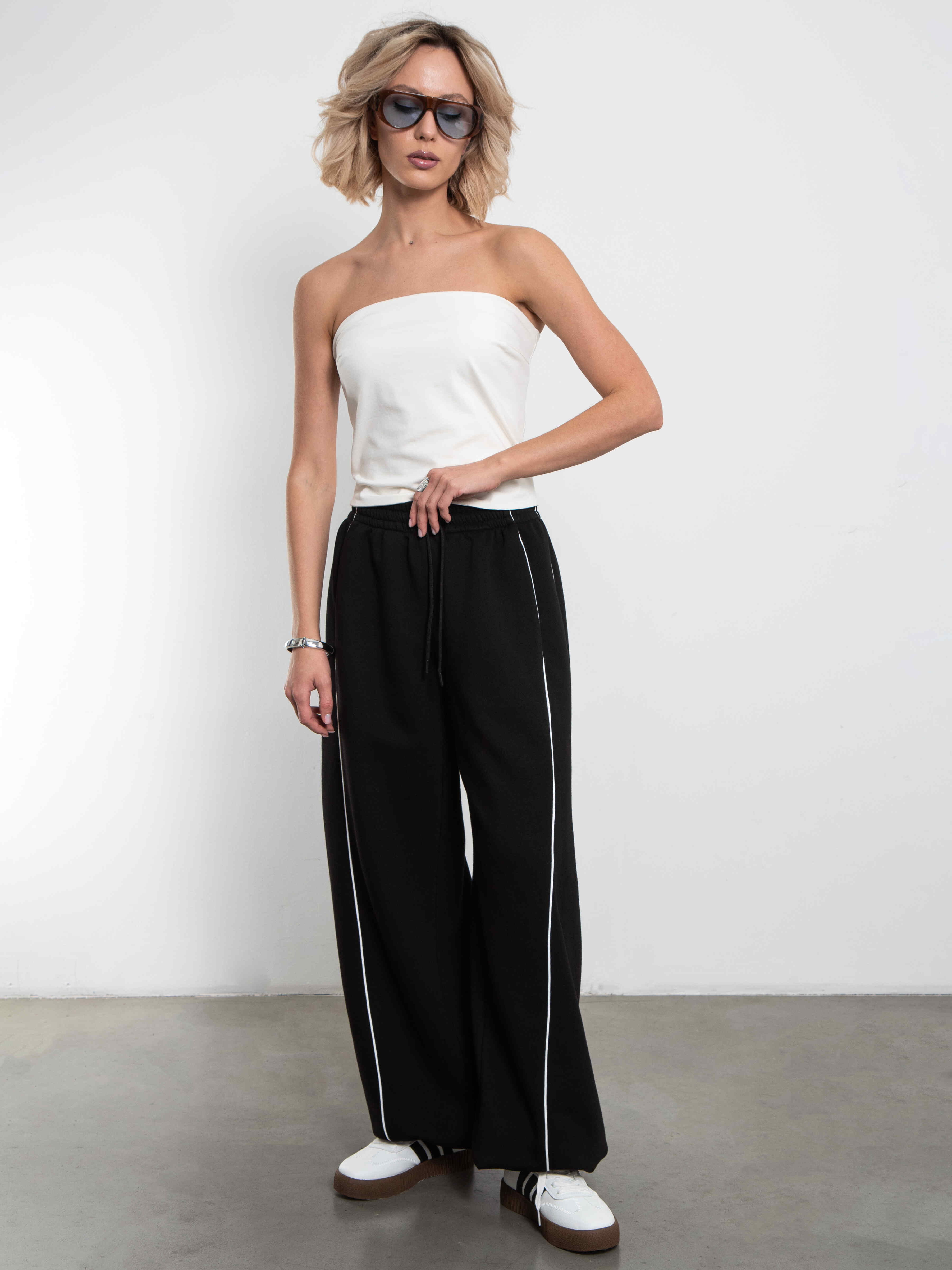 Брюки спортивные чёрные из премиального футера без начёса Kosmos(фото8)