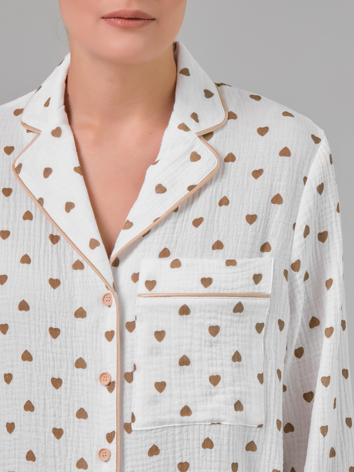 Блузка белая в сердечко из муслина с накладным карманом Priz(фото4)