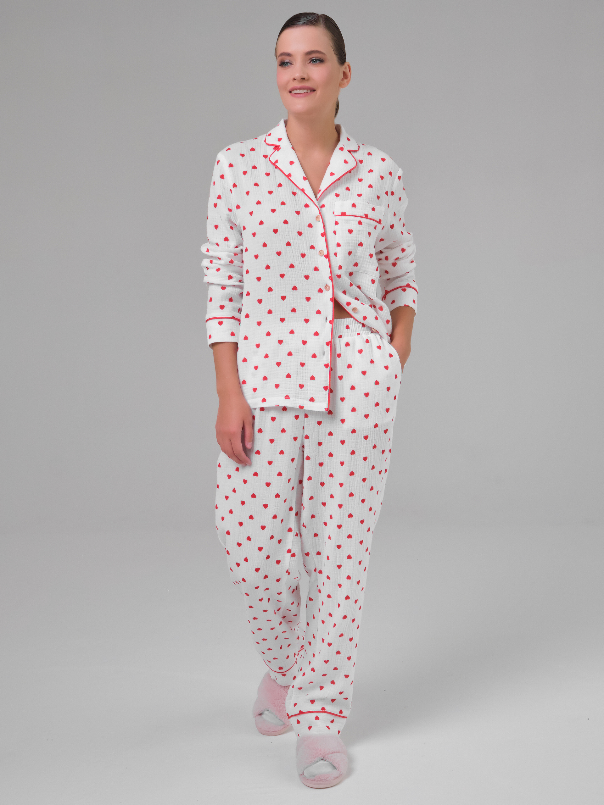 Блузка белая в сердечко из муслина с накладным карманом Priz(фото2)