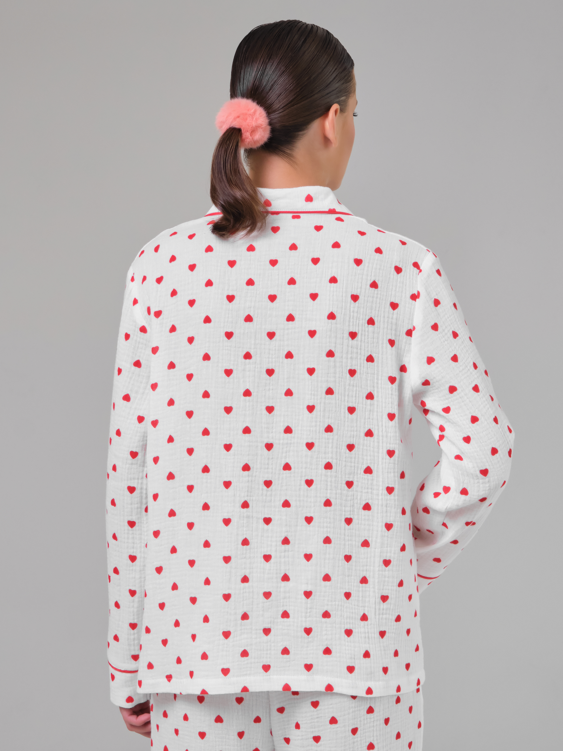 Блузка белая в сердечко из муслина с накладным карманом Priz(фото7)