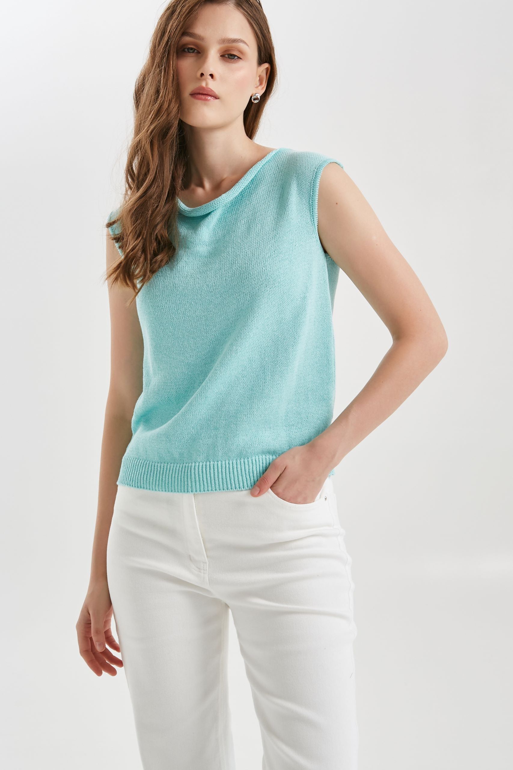 Блузка вязаная без рукавов Priz