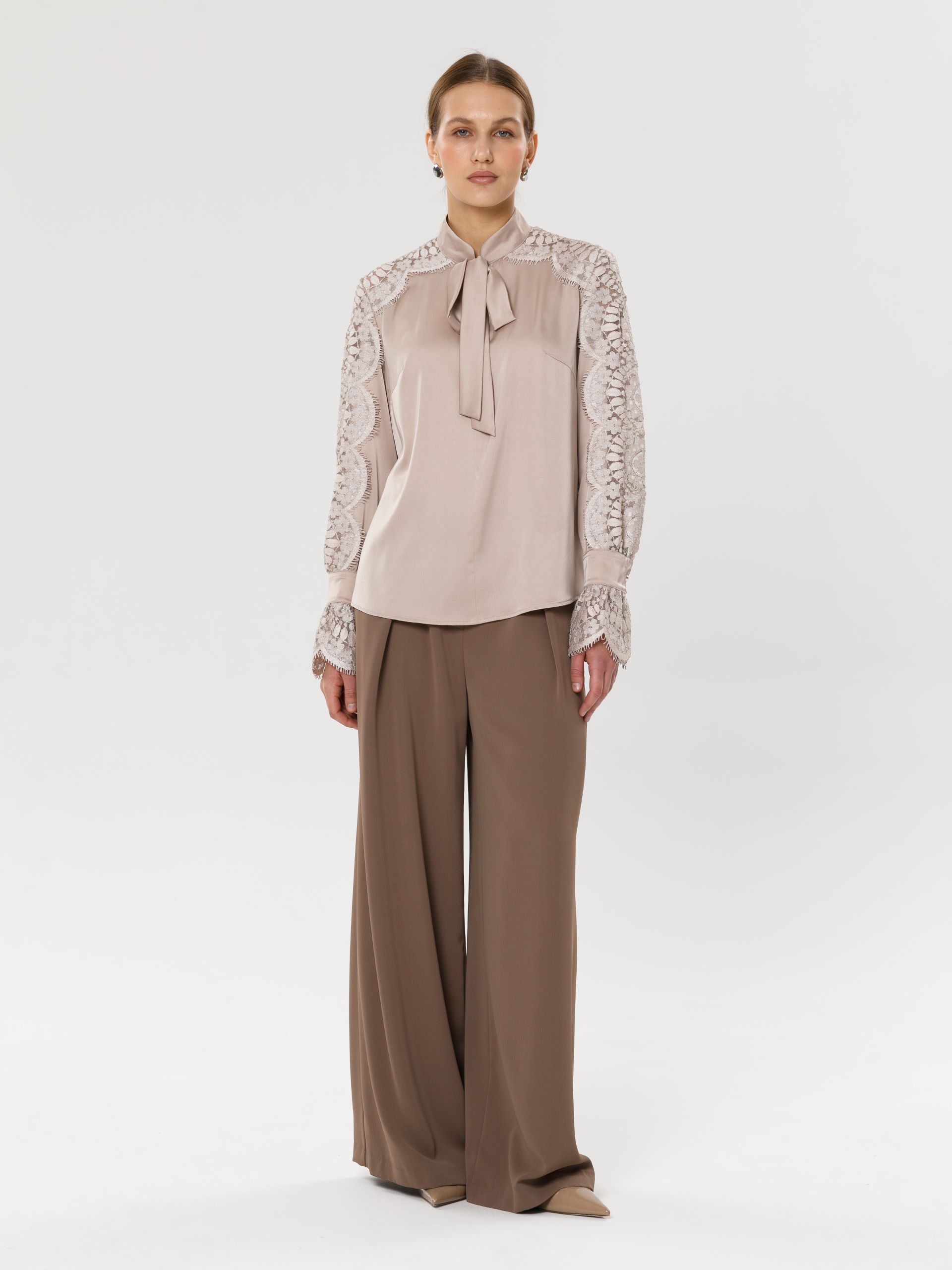 Блуза бежевая с кружевом Priz(фото2)