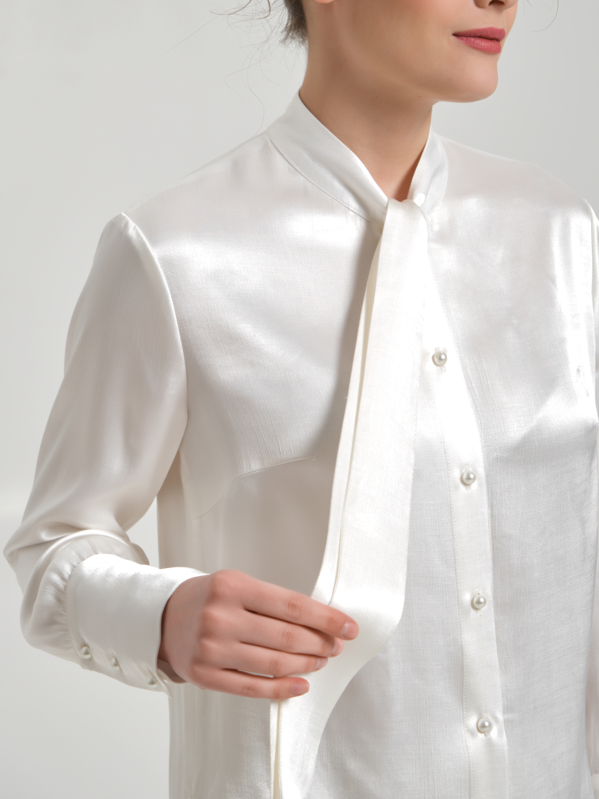 Блузка молочного цвета с бантом Priz(фото5)