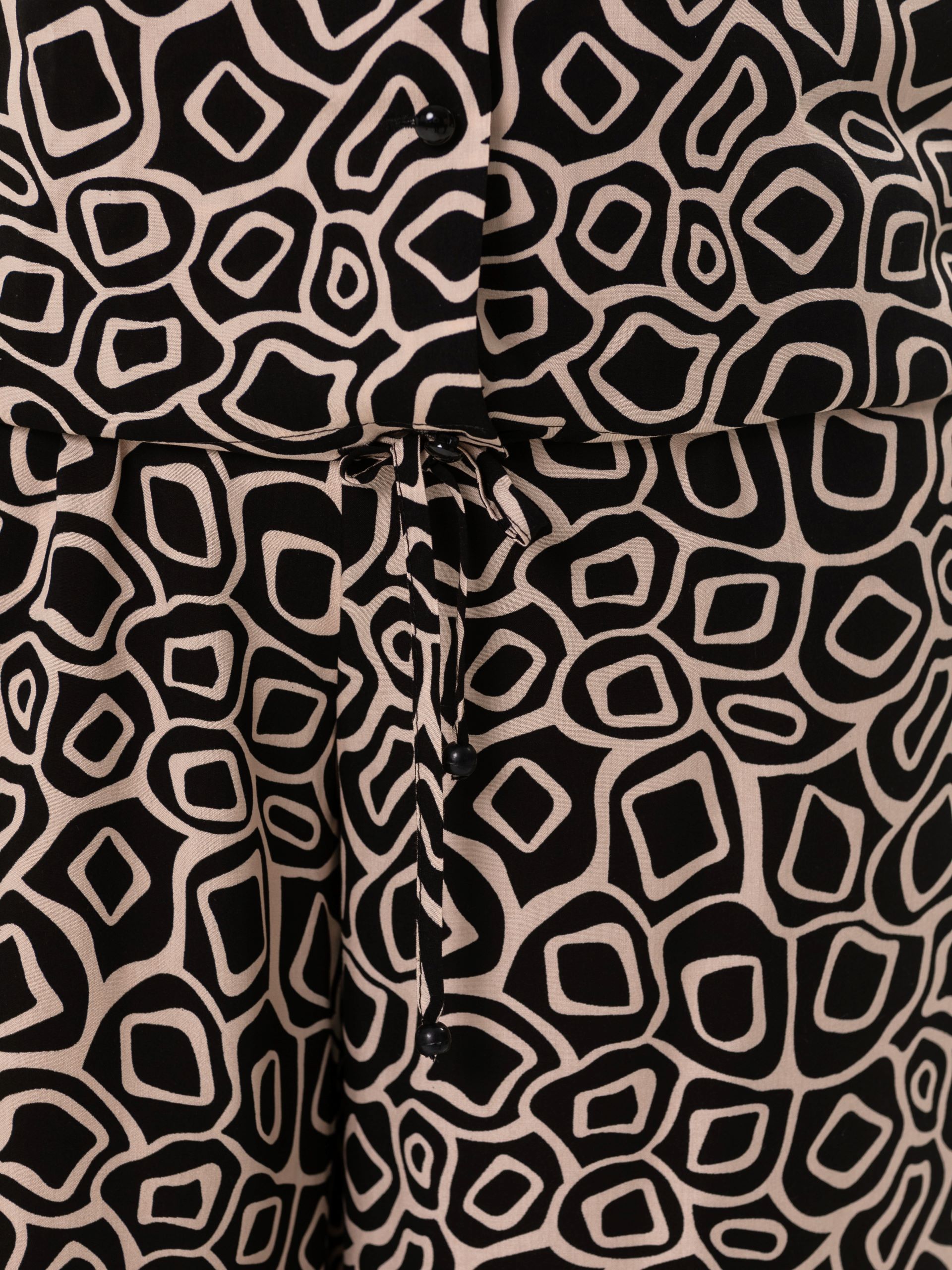 Блуза чёрная из вискозы с принтом Priz(фото5)