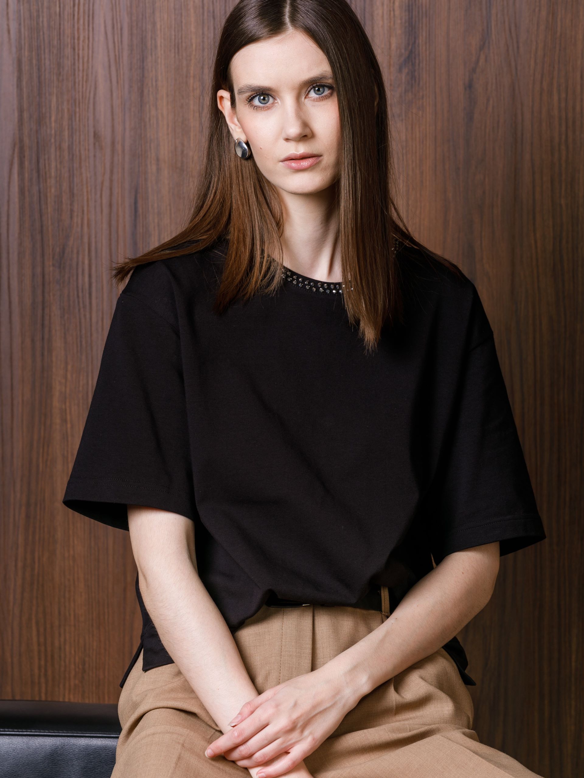 Футболка чёрная со стразами Priz(фото5)