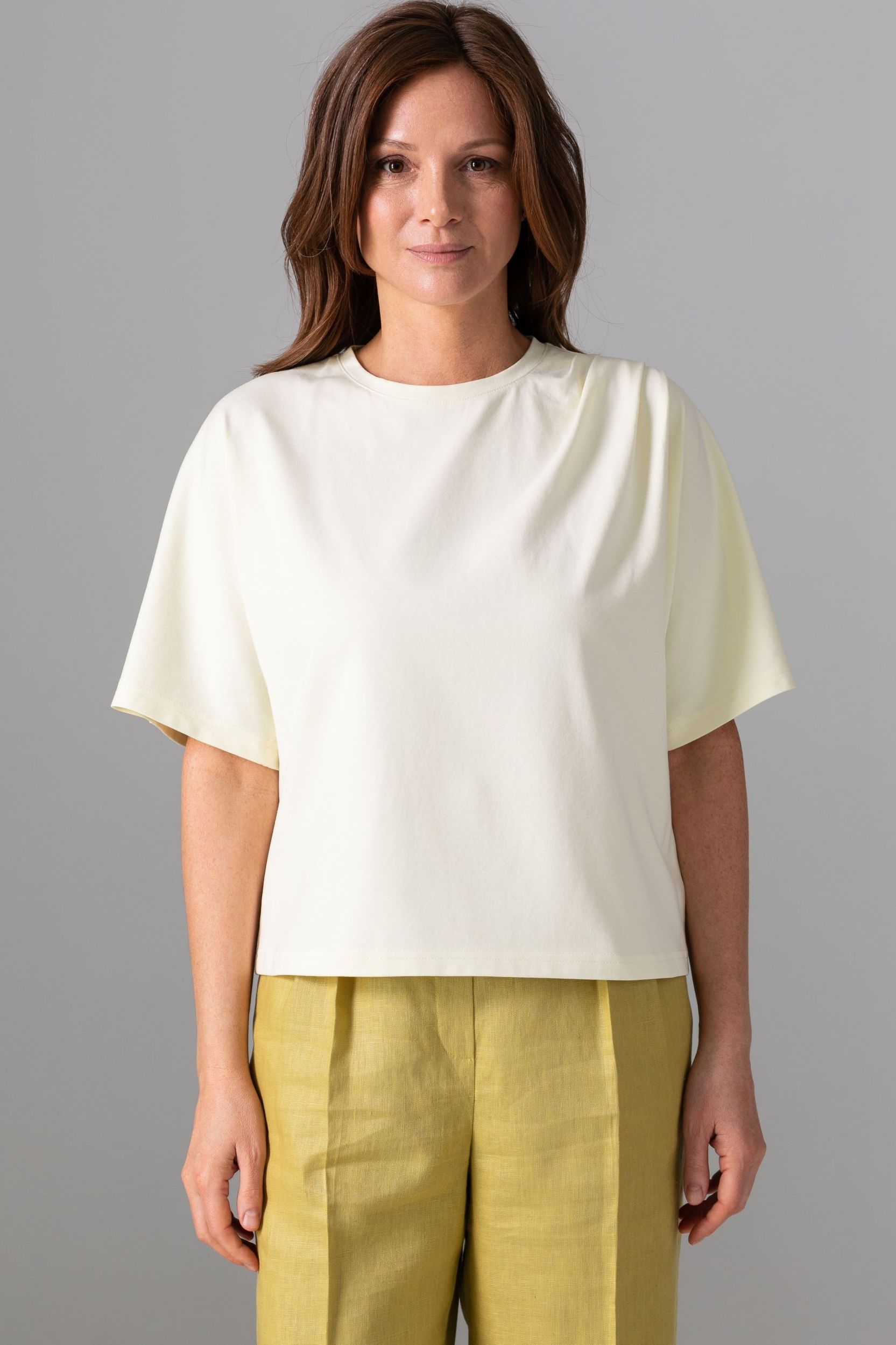 Футболка трикотажная в цвете слоновая кость Priz