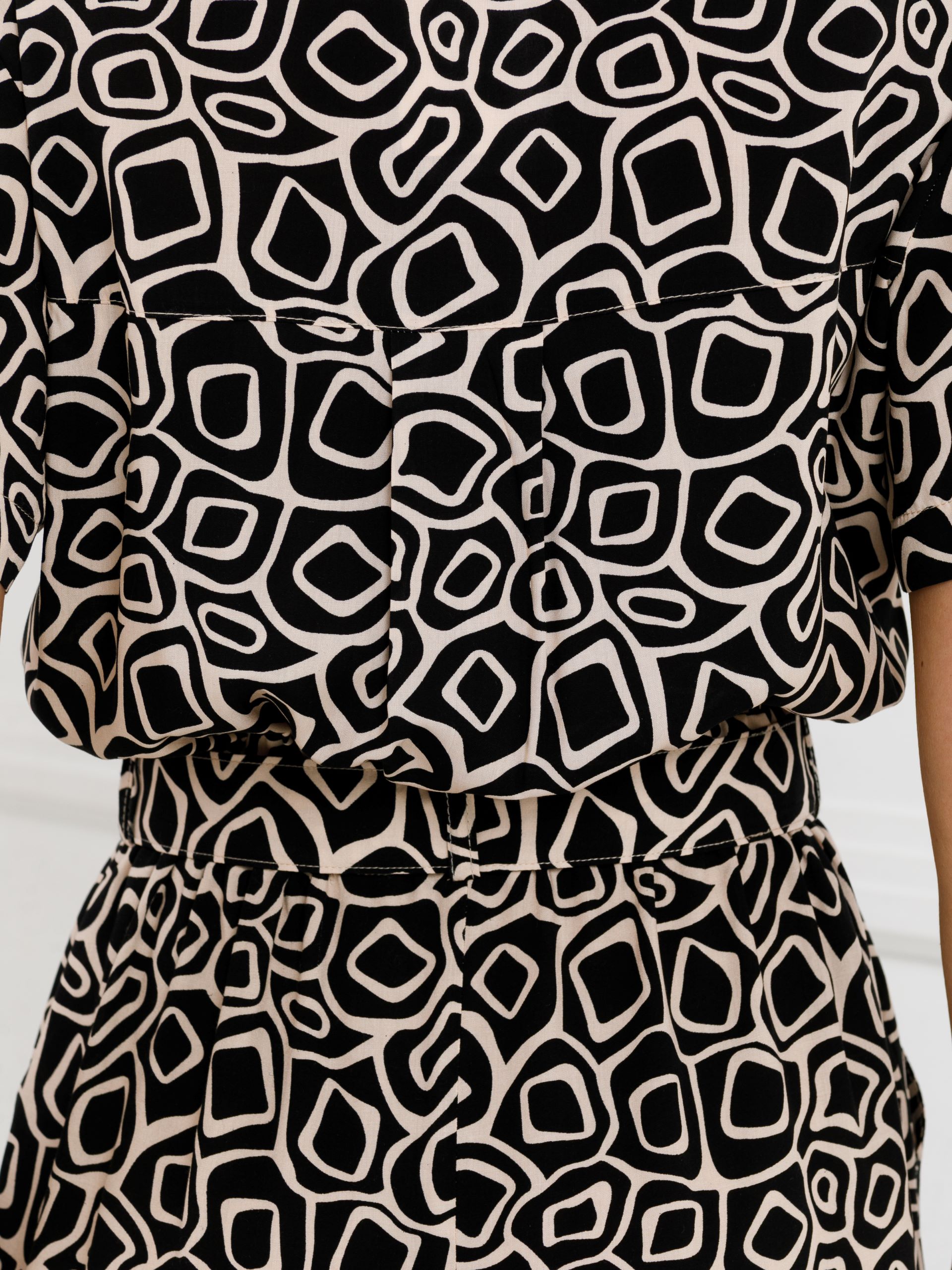 Комбинезон чёрный из вискозы с карманами Priz(фото6)