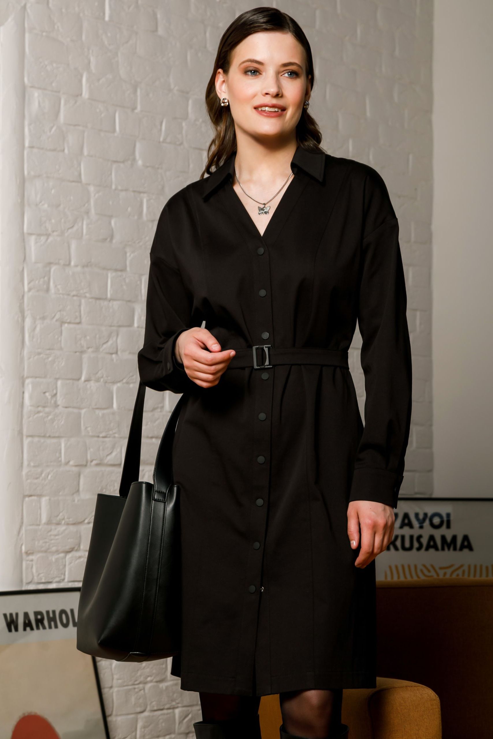 Платье-рубашка чёрное с поясом Priz