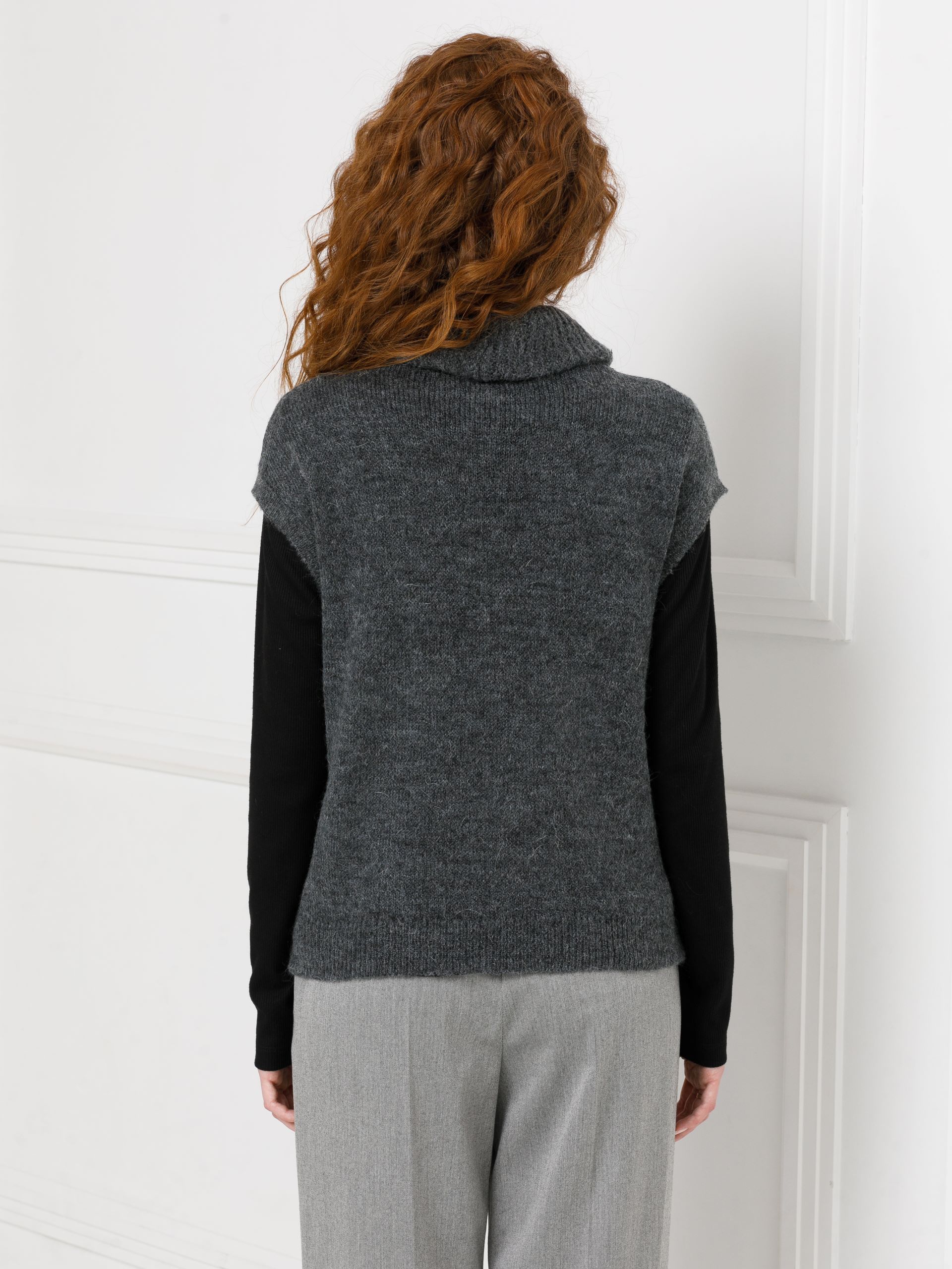 Жилет вязаный тёмно-серый Priz(фото6)