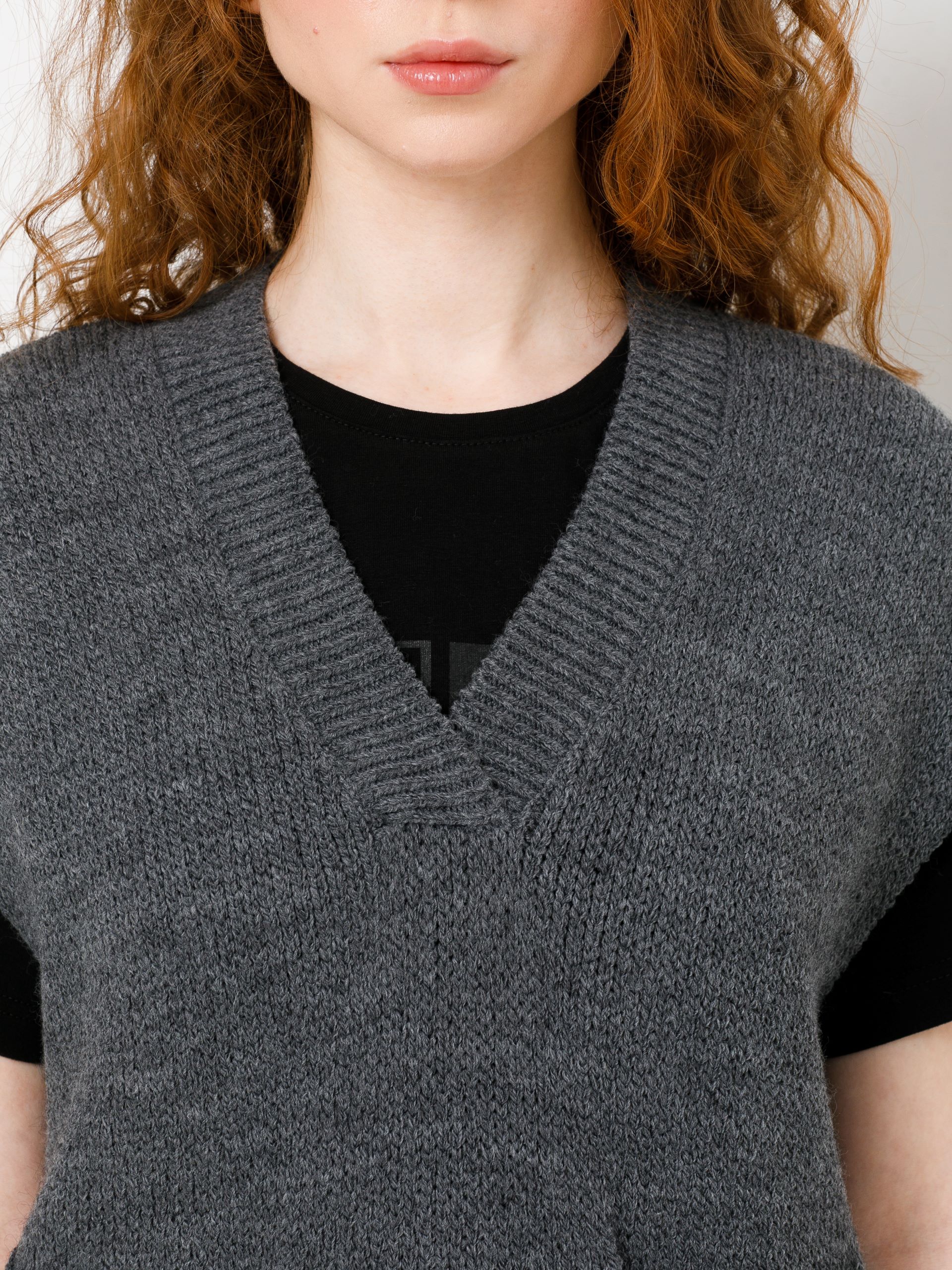 Жилет вязаный тёмно-серый Priz(фото3)