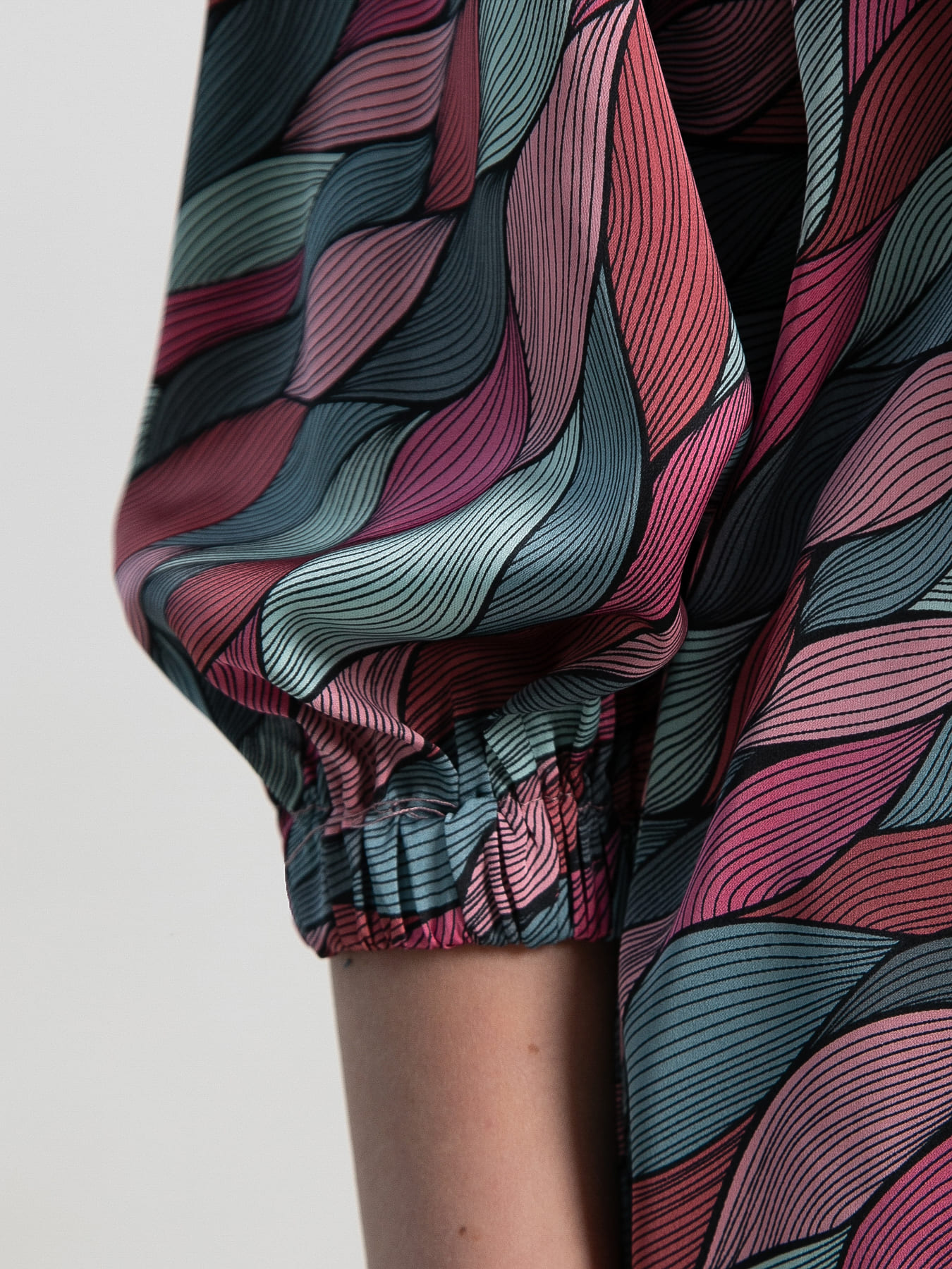 Блузка атласная с принтом LT collection(фото4)