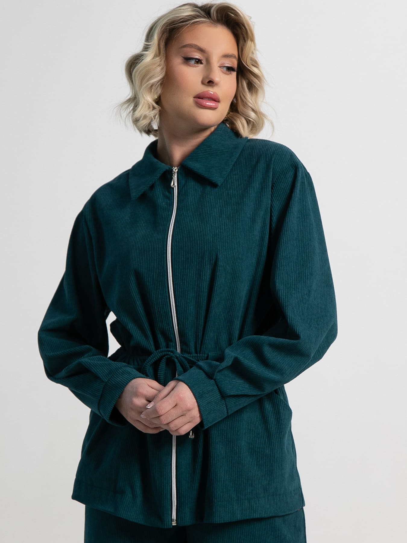 Костюм брючный из вельвета в изумрудном цвете LT collection(фото3)