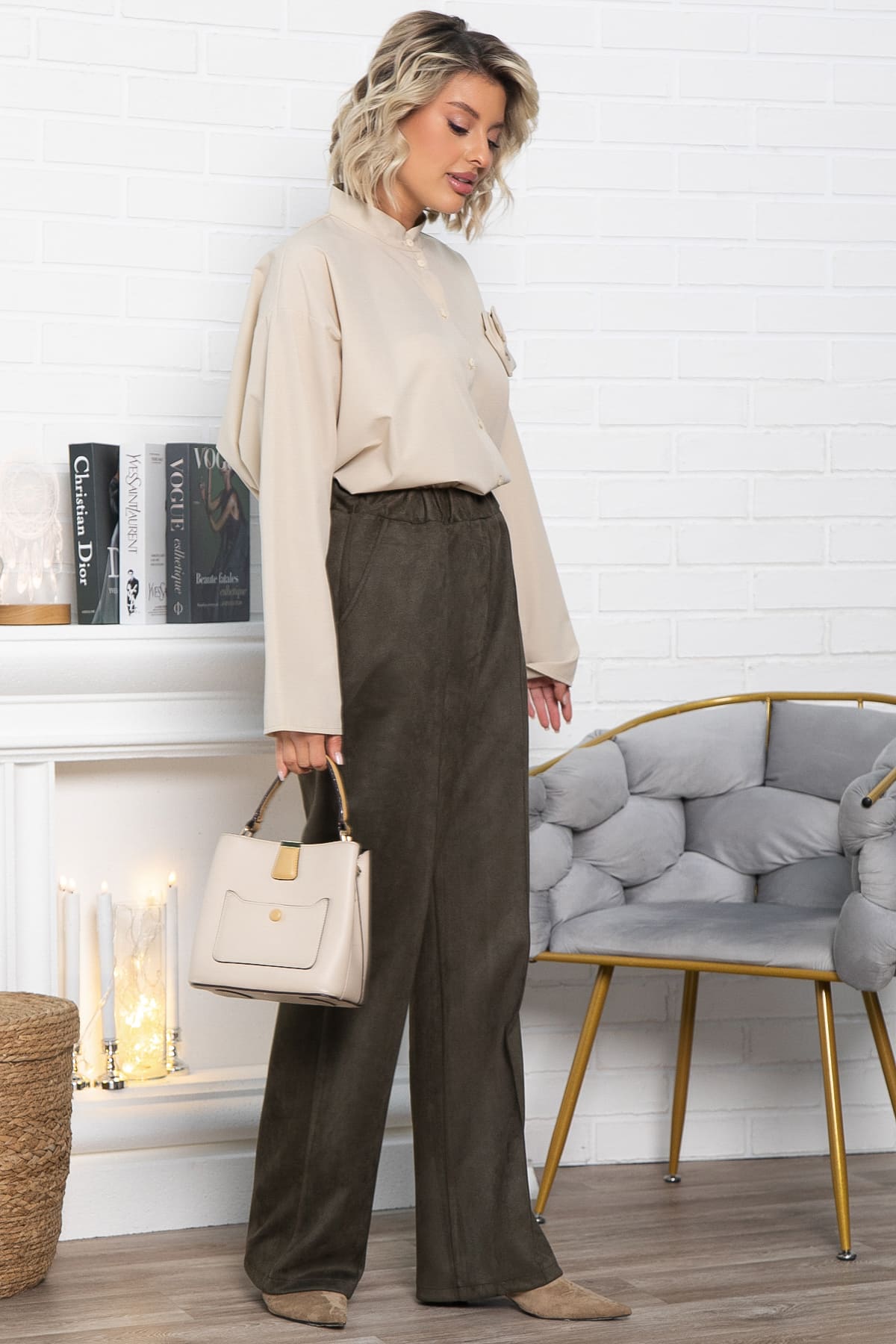 Рубашка бежевая с дизайнерской розой LT collection(фото4)