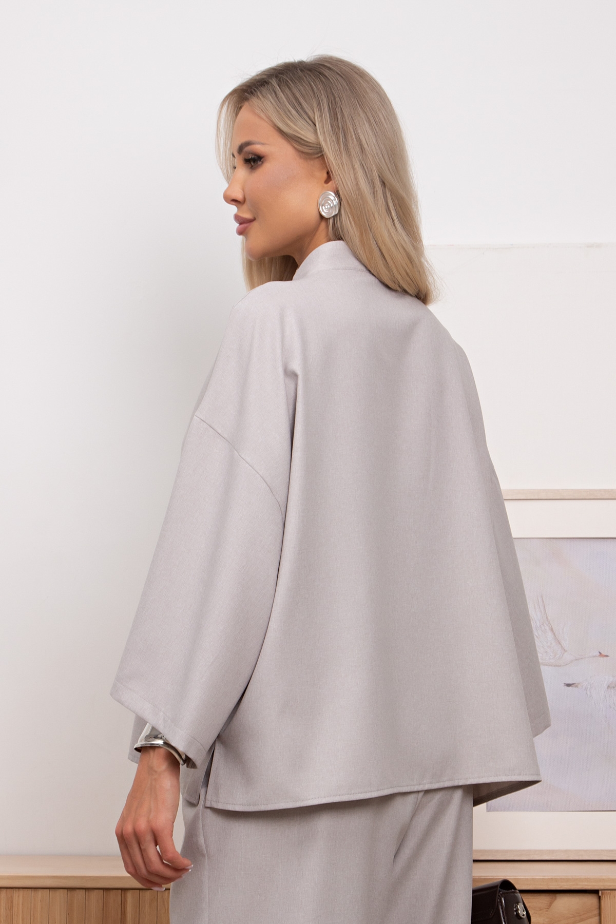 Костюм-двойка серый с брюками Юкка №1 Valentina(фото8)